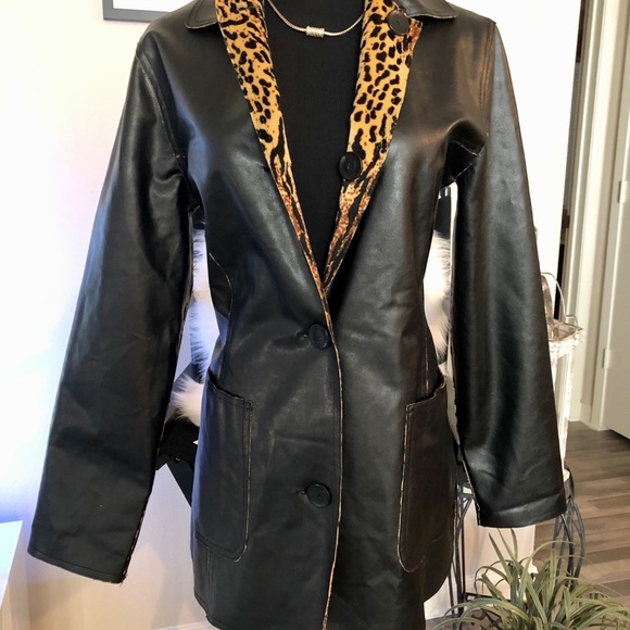 Jacket - Picture 3 of 4